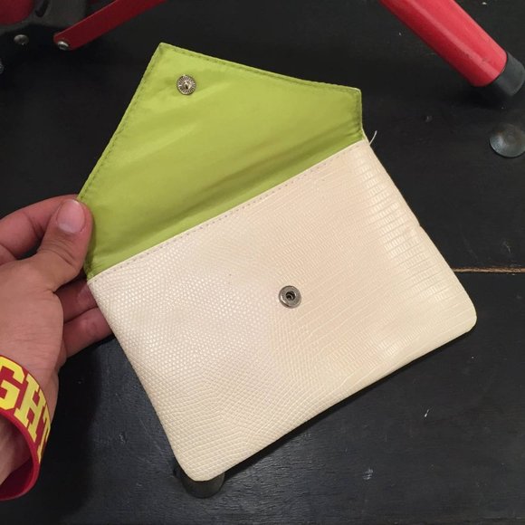 Ipsy Cream Mini Bag - Picture 6 of 8